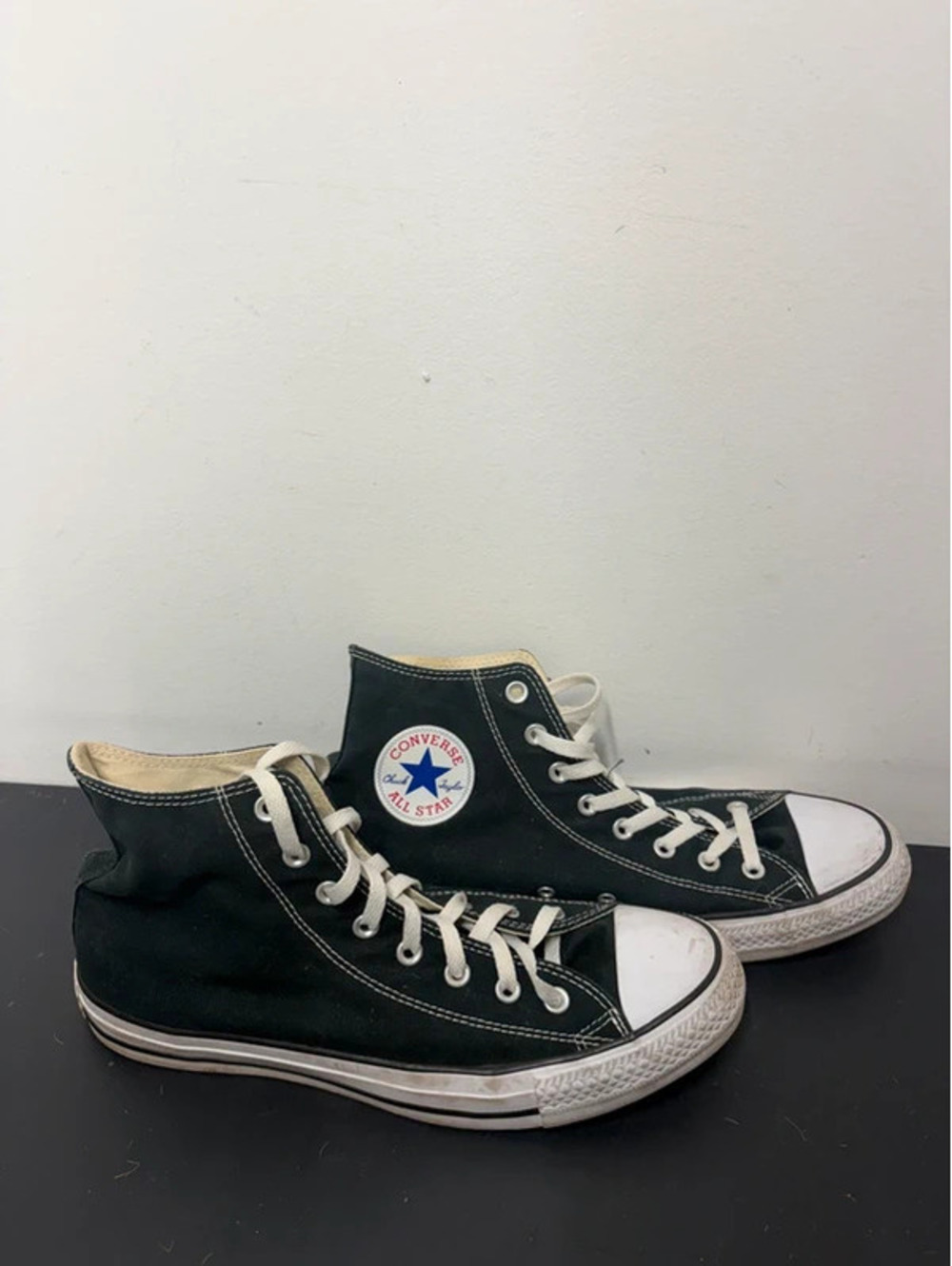 Converse Chuck Taylor All Star Sneakers Men’s Size 11 / Women’s 13 - Black